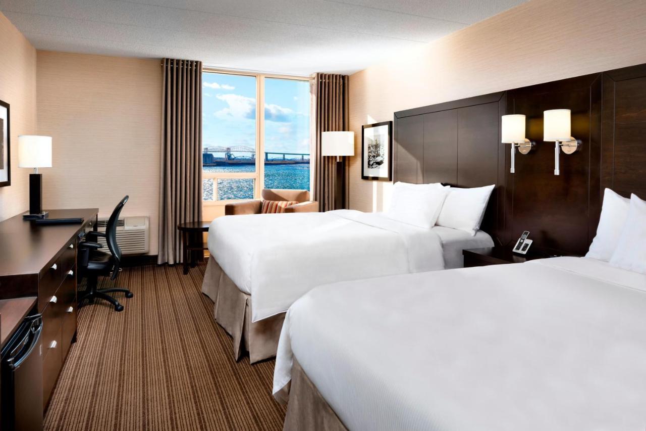 Delta Hotels By Marriott Sault Ste. Marie Waterfront Exterior foto