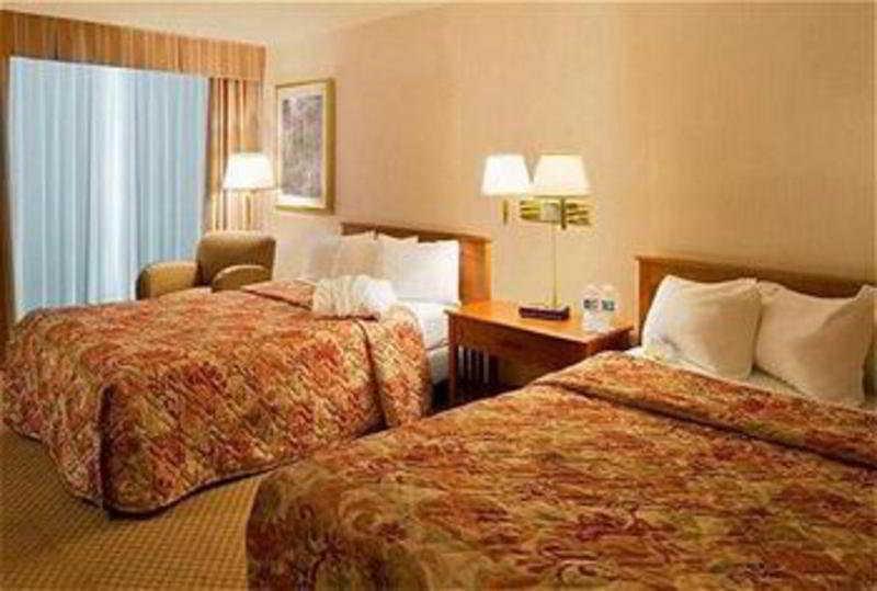 Delta Hotels By Marriott Sault Ste. Marie Waterfront Exterior foto